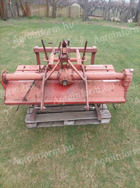 Kubota 140 cm széles talajmaró