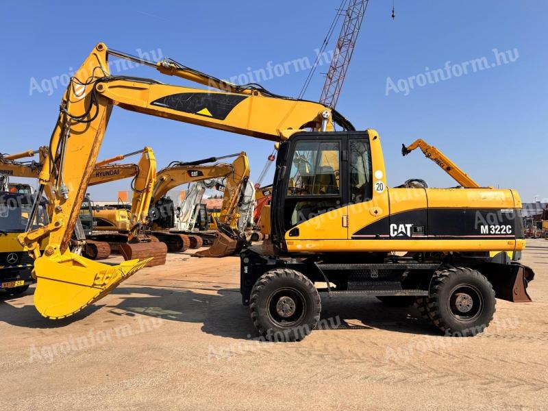 Caterpillar M322 C / 2006 / 11 374 üzemóra / Lízing 20%-tól