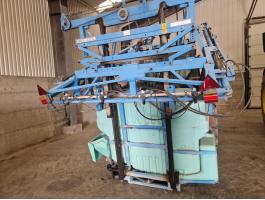 BERTHOUD FORCE 1000/18 Függesztett szántóföldi permetező