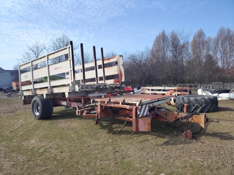 SMS SPK 31-es 1 tengelyes bálafelszedő- és szállító pótkocsi