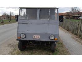 Egyedi gyártású háztáji kocsi