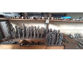 Tokmányok,  forgácsoló szerszámok,  amerikai whitworth menetfúrók