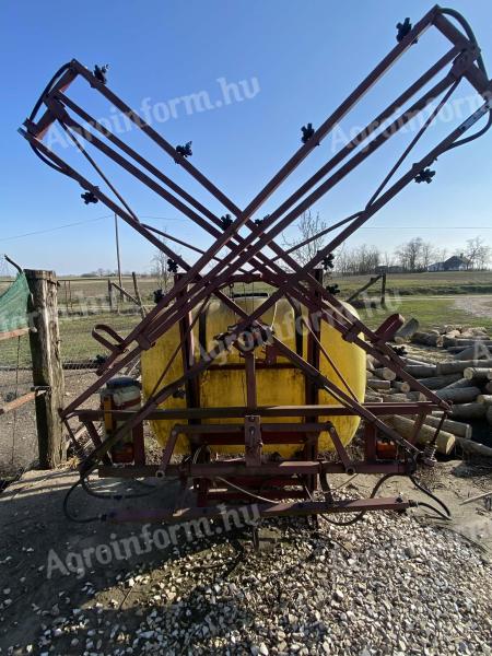 Hardy 800l-es permetező