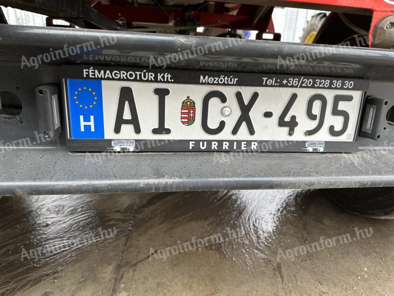 Furrier B18 forgózsámolyos 2-tengelyes mezőgazdasági pótkocsi,  jobb-bal billenthető