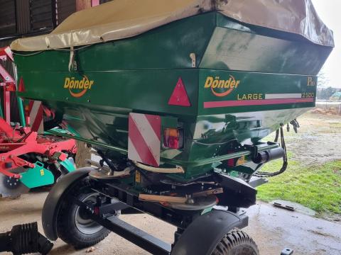 Dönder CGSA T 2500 Pro vontatott műtrágyaszóró eladó Dönder CGSA T 2500 Pro vontatott műtrágyaszóró eladó