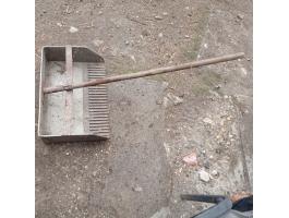 Fésűs kamillaszedő eladó Kiskunfélegyházán