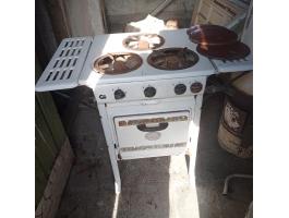 Retro gáztűzhely Kiskunfélegyházán