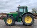 John Deere 6820 traktor