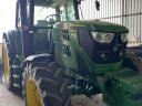 John deere 6125M