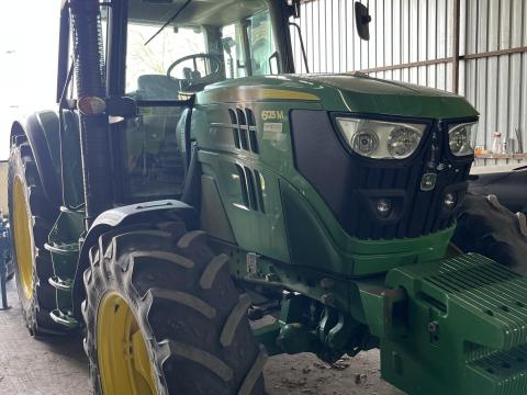 John deere 6125M John deere 6125M