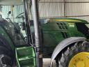 John deere 6125M