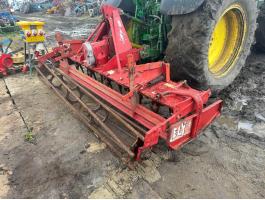 LELY 3 MÉTERES FORGÓBORONA JÓ KÉSEKKEL,  KARDÁNNAL