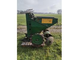 CRAMER JUNIOR 2 SOROS BURGONYAVETŐGÉP,  BURGONYAÜLTETŐ