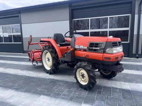 Kubota GL19 szervokormány és Irányváltós japán kistraktor / traktor újszerű állapotban eladó Kubota GL19 szervokormány és Irányváltós japán kistraktor / traktor újszerű állapotban eladó
