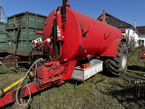 Redrock tartálykocsi eladó