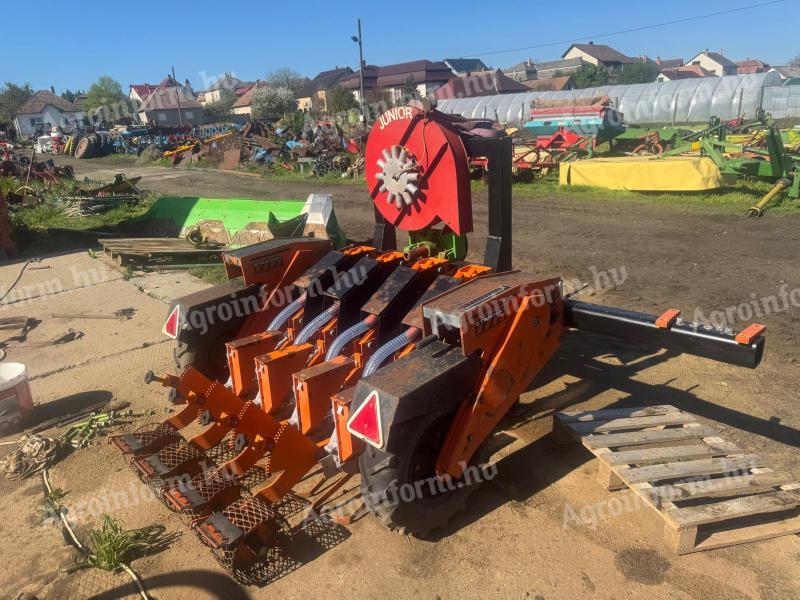 STANHAY 4 SOROS PNEUMATIKUS ZÖLDSÉG,  APRÓMAG VETŐGÉP,  3-as IKERSOROS CSOROSZLYÁVAL .ALKALMAS SÁRGARÉPA,  PETREZSELYEM,  HAGYMA,  stb. VETÉSÉRE