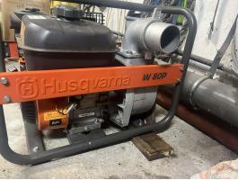 Eladó Husqvarna W80P önfelszívó szivattyú