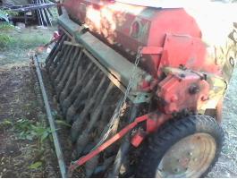 Rolmasz gabona- és aprómag vetőgép