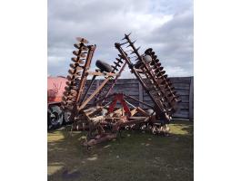 IH 9,8 méteres tárcsa