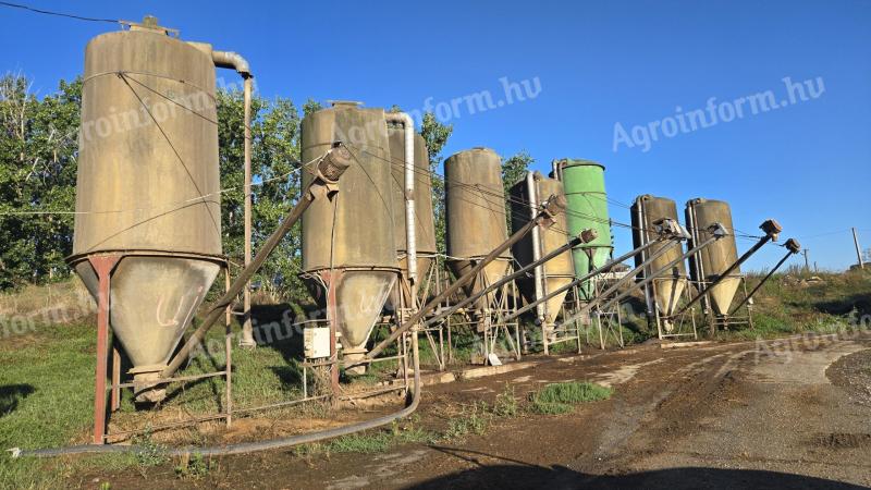 Üvegszálas takarmánytároló silók eladók kitároló csigákkal