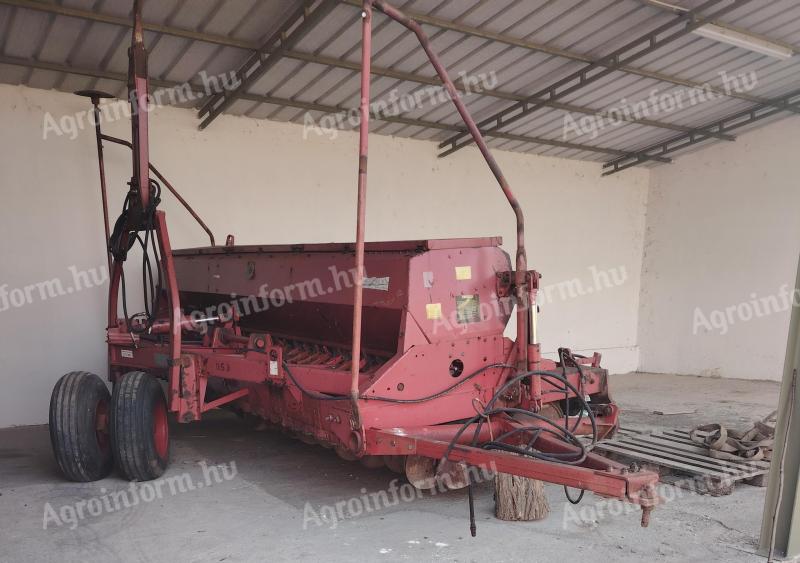 Kühne 6200 gabonavetőgép,  1998-as évjáratú