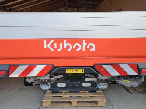 Kubota DSX-W Geospread műtrágyaszóró eladó, precíziós ISOBUS, újszerű állapotban