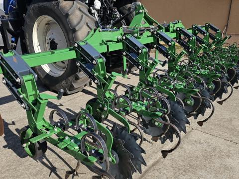 Hudik 6 soros sorközművelő kultivátor eladó Hudik 6 soros sorközművelő kultivátor eladó