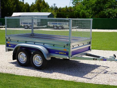 Új 2 tengelyes utánfutó (250x135cm) rácsos magasítóval 788.000 Ft helyett 758.000 Ft Új 2 tengelyes utánfutó (250x135cm) rácsos magasítóval 788.000 Ft helyett 758.000 Ft