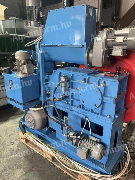 Brikett gyártó gép