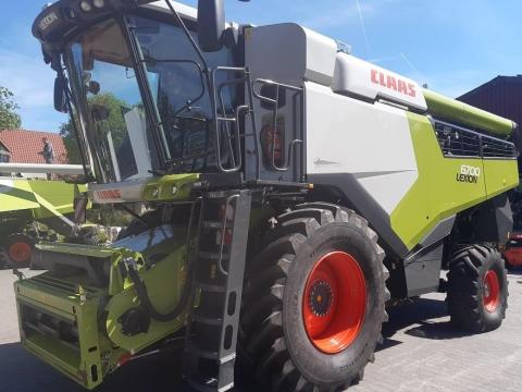 Claas Lexion 6700