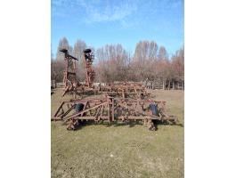 4 méteres vontatott és függesztett szántóföldi kultivátor