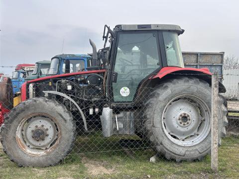 Massey Ferguson 5465 egyben vagy bontásra