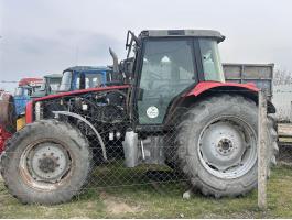 Massey Ferguson 5465 egyben vagy bontásra