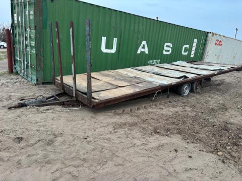 Bálaszállító pótkocsi