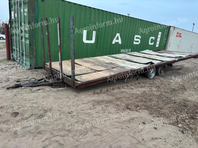 Bálaszállító pótkocsi