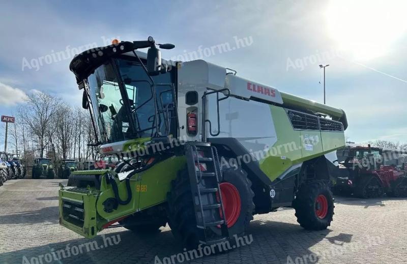 Claas Lexion 5400