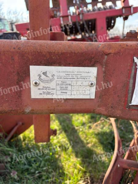 Csólyospálosi 4 fejes váltvaforgató eke eladó