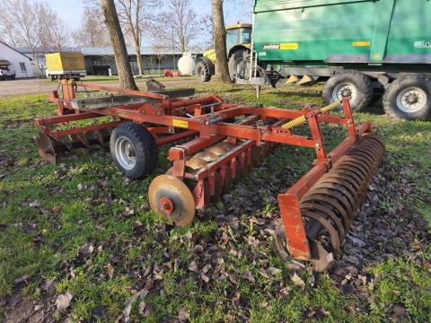 3,2 méteres Knoche V tárcsa ékgyűrűs hengerrel eladó