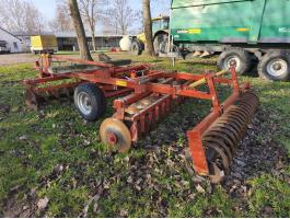 3,2 méteres Knoche V tárcsa ékgyűrűs hengerrel eladó