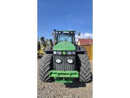 John Deere 8130