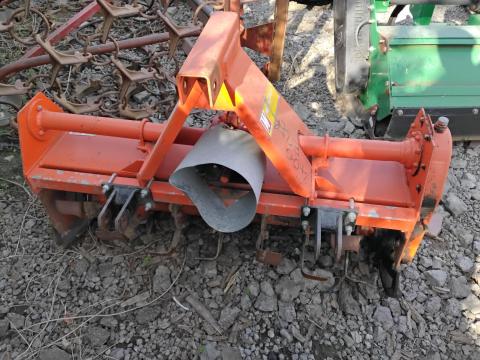 Perugini 125cmes talajmaró