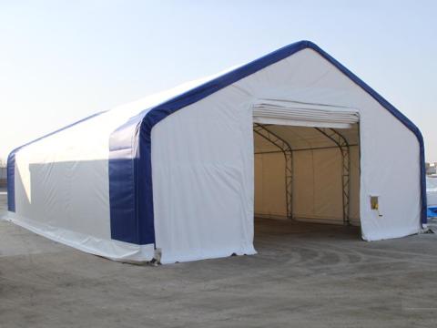 Ház típusú ipari sátor – elhúzható oldalfallal Ház típusú ipari sátor – elhúzható oldalfallal