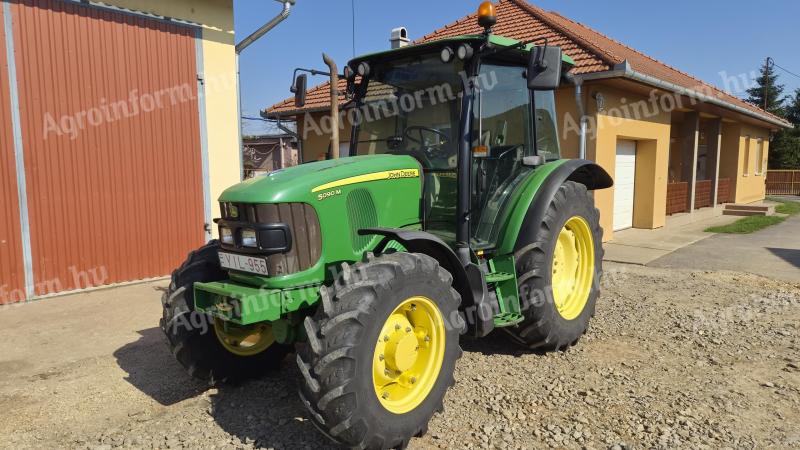 John Deere 5090M eladó, kitűnő állapotban családi gazdaságból