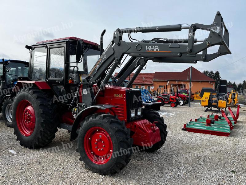 MTZ-892.2 traktor KHR 80 homlokrakodóval