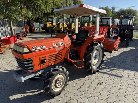 KUBOTA L1-235 KUBOTA L1-235