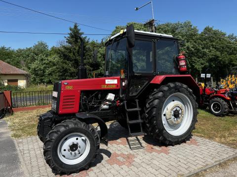 MTZ 820 traktor