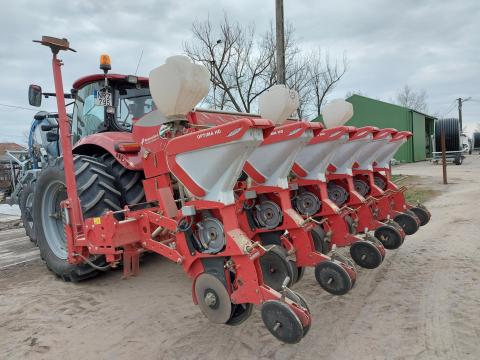 Kverneland Accord Optima HD 6 soros szemenkénti vetőgép műtrágyatartállyal és granulátum adagolóval