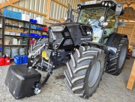 DEUTZ FAHR 6125C Warrior traktor sok extrával, mindössze 790 üzemórával eladó