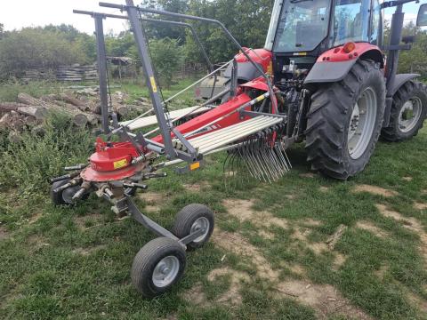 Használt, jó állapotú Massey Ferguson RK 451 DN professzionális rendsodró eladó – megbízható és hatékony munkavégzés