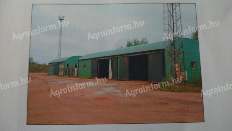 Eladó Friysomat-Ypsilon csarnok, 179 m² nettó alapterület